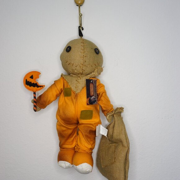 Trick 'r Treat Sam Cute Plush - Picture 3 of 8